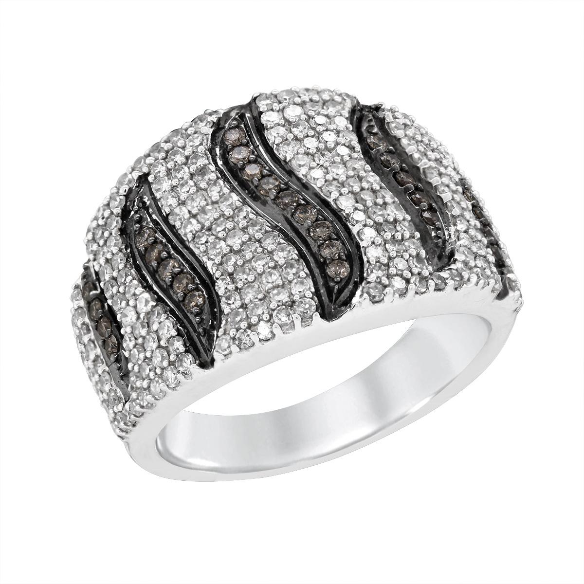 WIDE WHITE GOLD RING WITH BROWN AND WHITE DIAMONDS, 1.10 CT TW