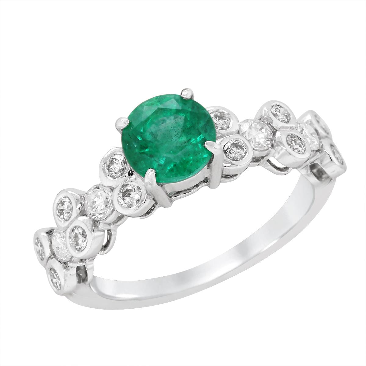 WHITE GOLD ROUND EMERALD AND DIAMOND RING, .64 CT TW