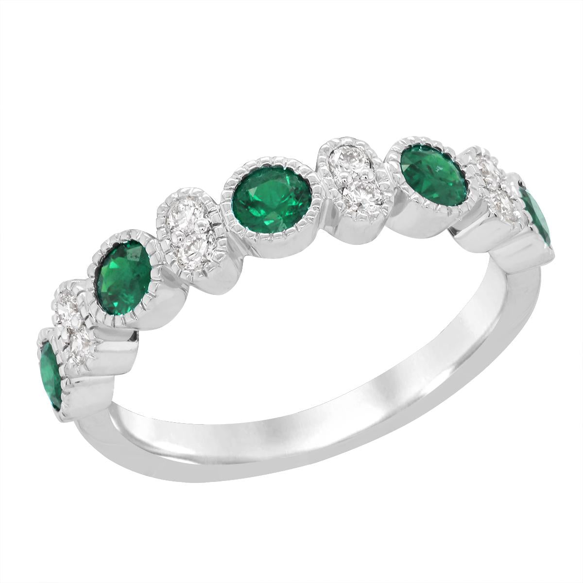 WHITE GOLD EMERALD AND DIAMOND RING WITH MILGRAIN, .17 CT TW