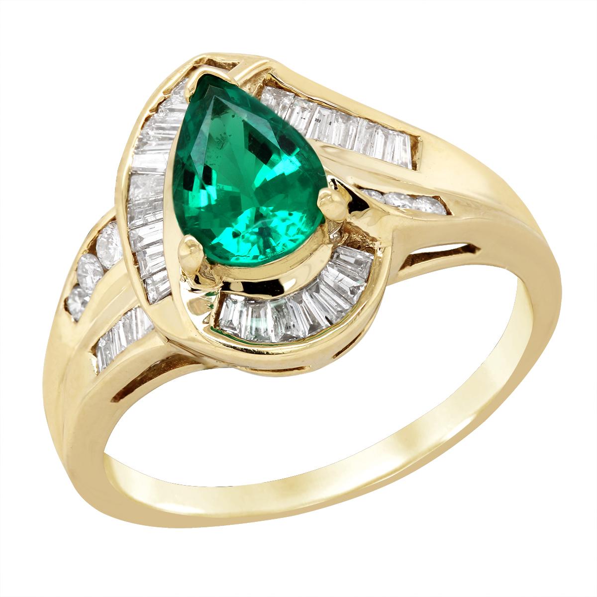 YELLOW GOLD DIAMOND AND LAB GROWN EMERALD RING, 3/4 CT TW