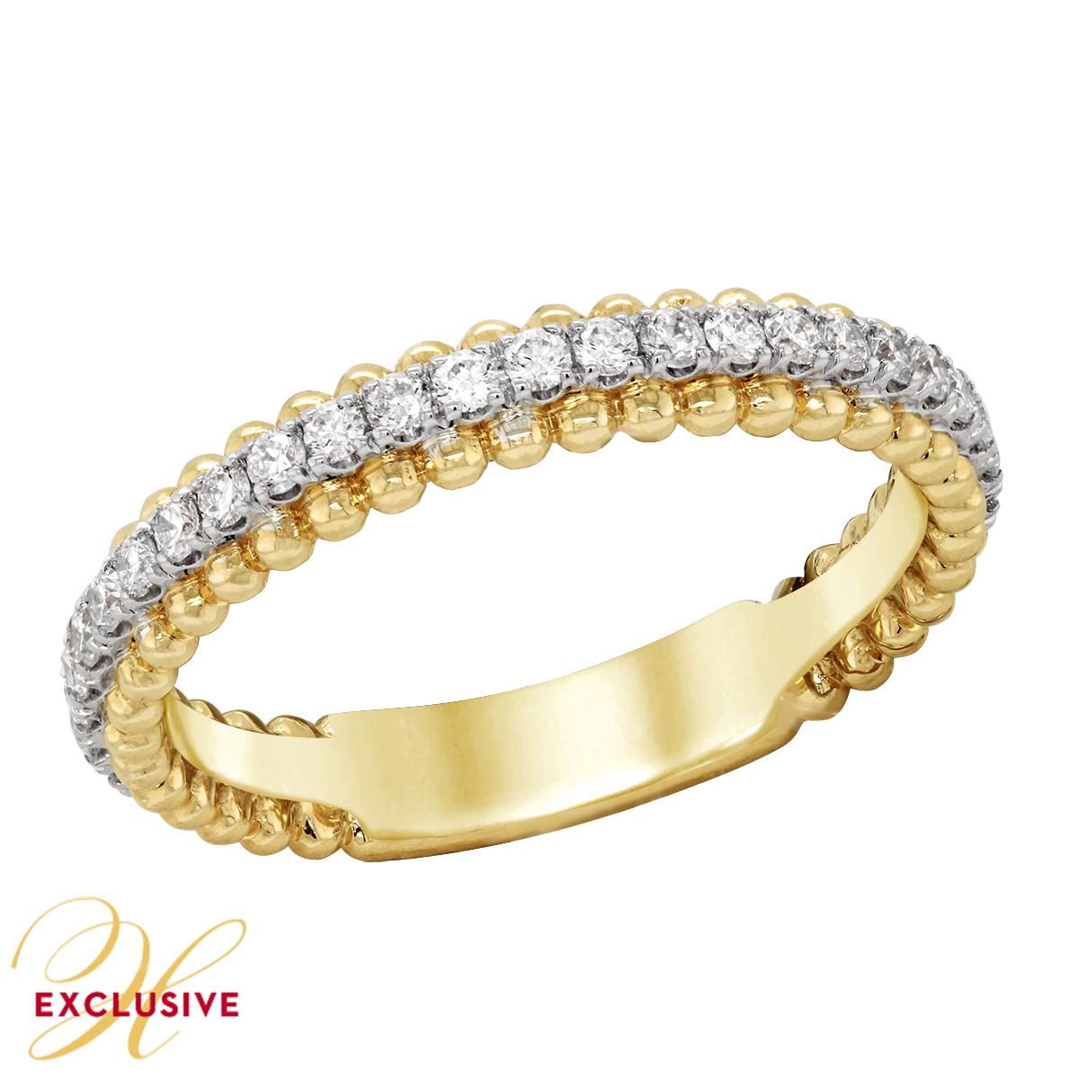 YELLOW GOLD WEDDING BAND WITH SCALLOPED SHANK AND DIAMONDS, .41 CT TW