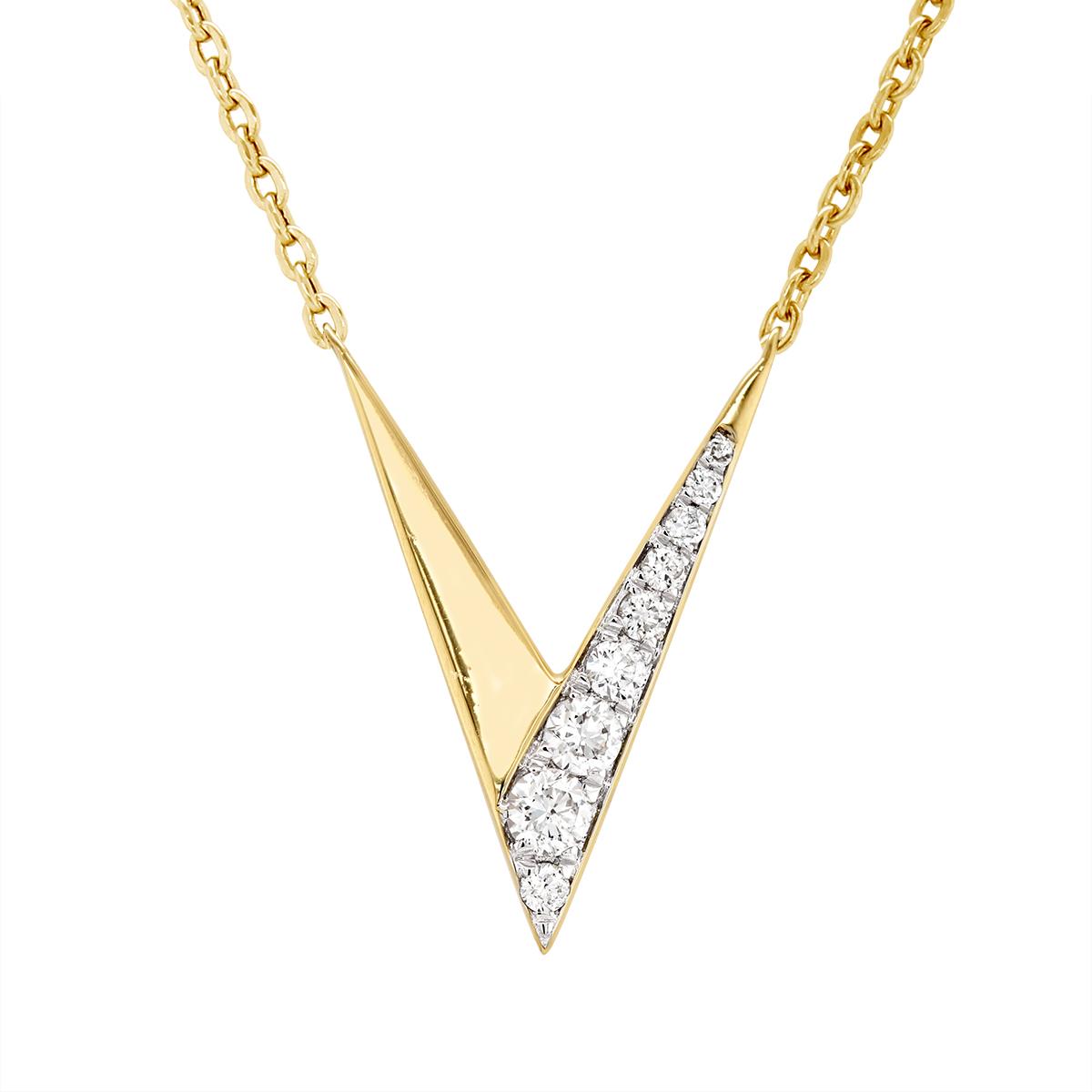 YELLOW GOLD V-SHAPED PENDANT NECKLACE WITH DIAMONDS, .22 CT TW