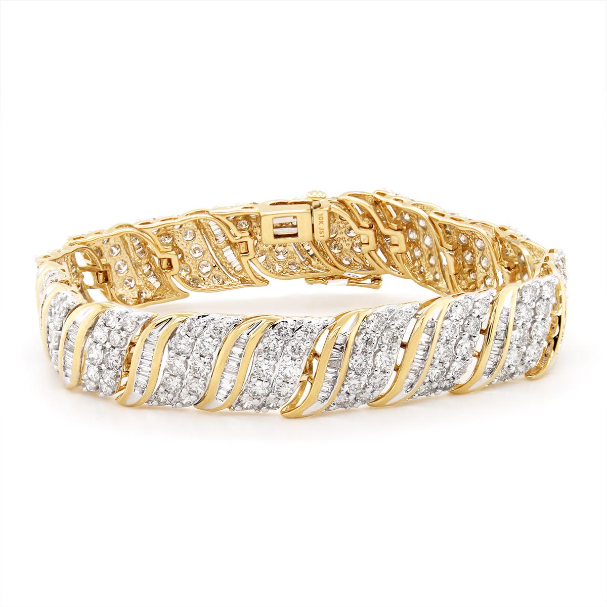 YELLOW GOLD BRACELET WITH 10 CARATS OF DIAMONDS