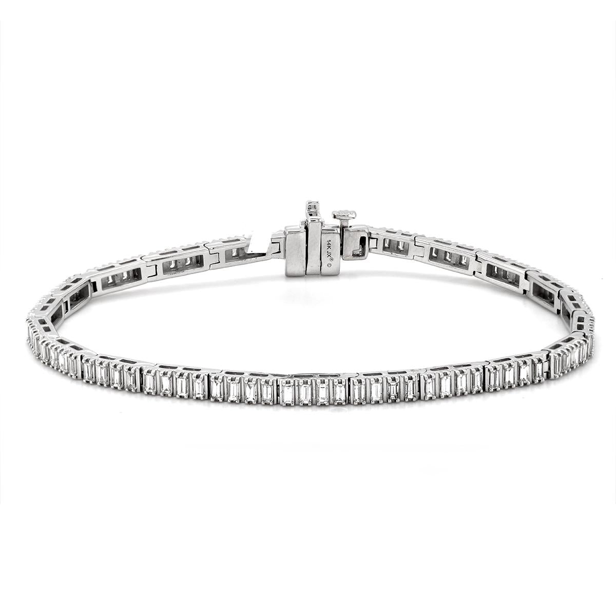 WHITE GOLD BAGUETTE DIAMOND TENNIS BRACELET, 1.50 CT TW