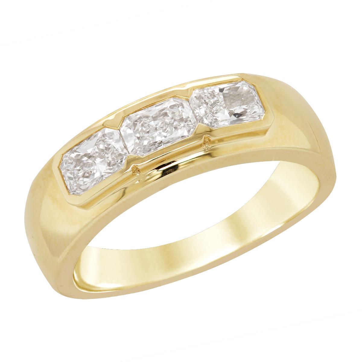 MEN'S GOLD RING WITH 3 LAB GROWN RADIANT CUT DIAMONDS, 1.52 CT TW