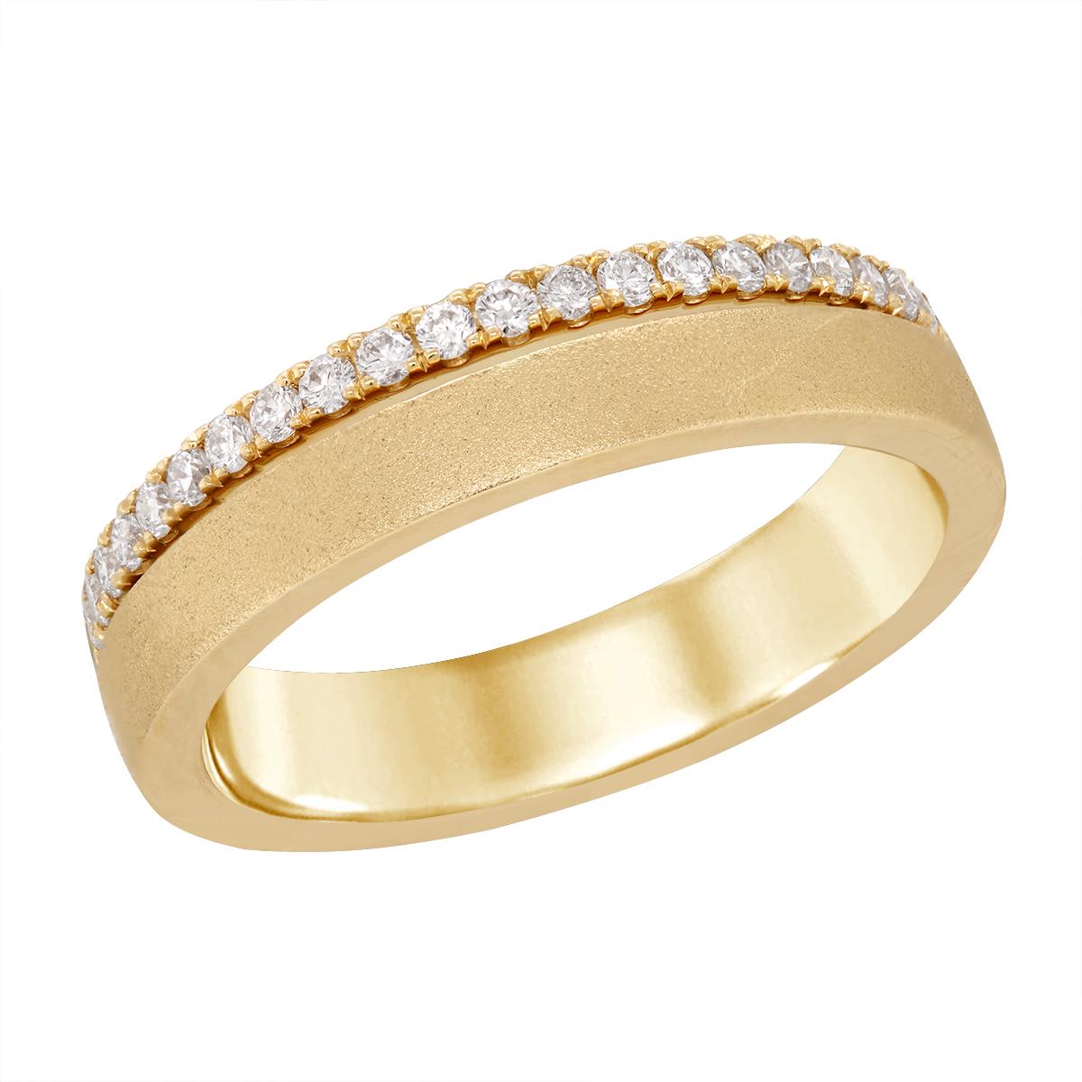 YELLOW GOLD WEDDING BAND WITH BRUSHED FINISH AND DIAMONDS