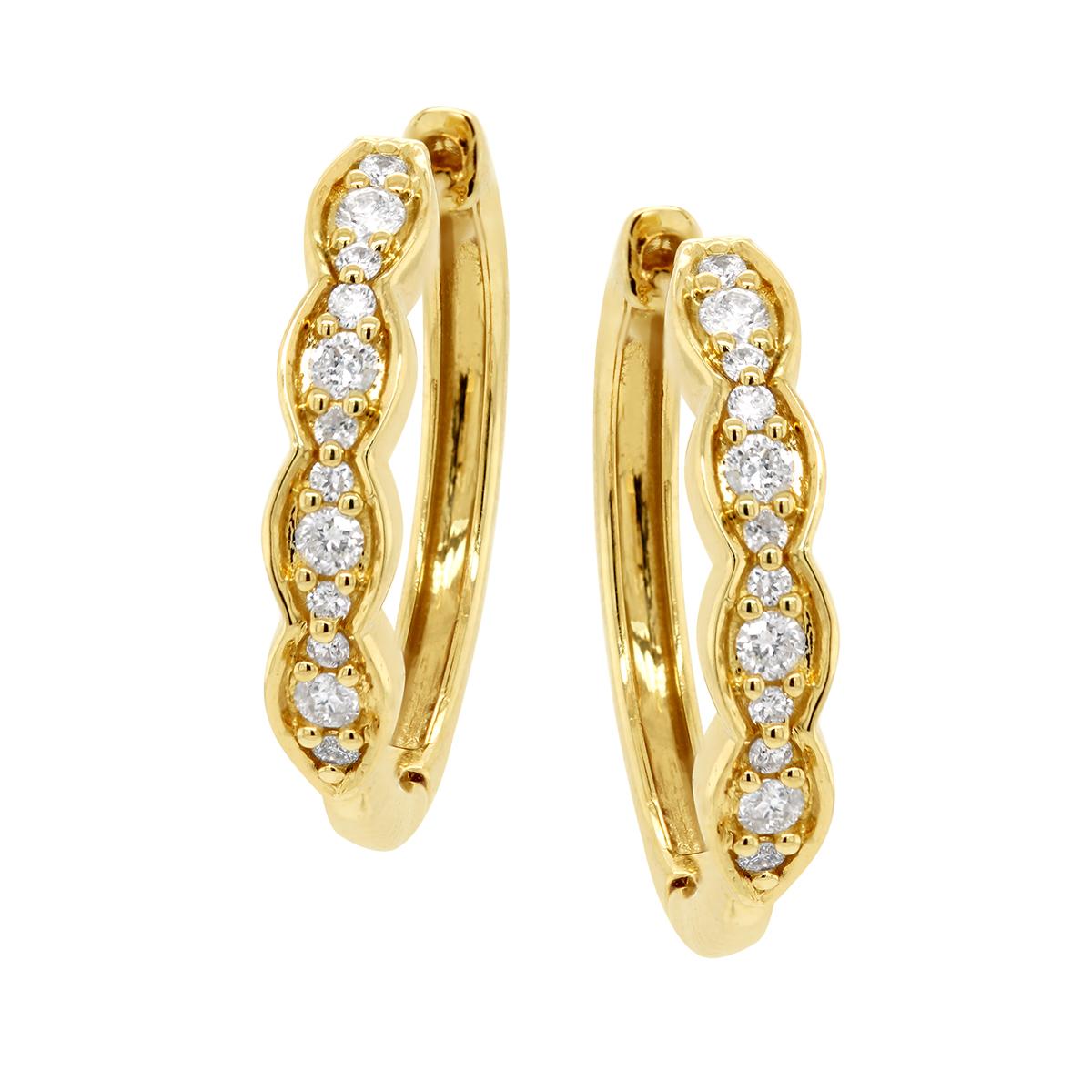 YELLOW GOLD SCALLOPED HOOP EARRINGS WITH DIAMONDS, .22 CT TW