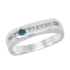 MEN&#39;S WHITE GOLD RING WITH A ROW OF DIAMODNS AND A BLUE DIAMOND, .27 CT TW